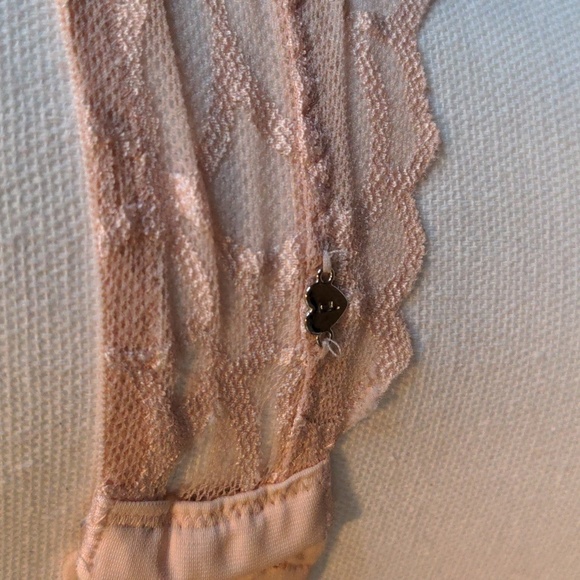 PINK VICTORIA'S SECRET XS push up LACE HALTER TOP-blush pink 🌞 Summer essential - Picture 6 of 12